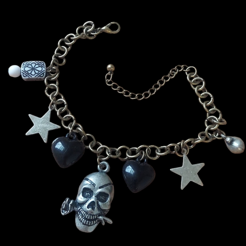 B828 Heart Skull Stars Charming Mixed Charm Bracelet